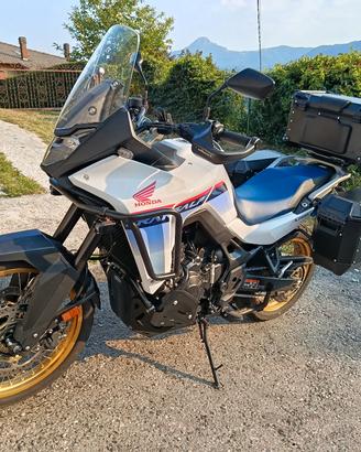 Honda Transalp 750