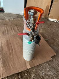 Bombola co2 4 kg + fill station