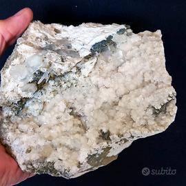 X20 QUARZO con DOLOMITE (Traversella Mine, Italia)