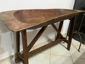 Antico raccoglitore di farina