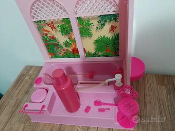 Vasca da bagno di Barbie, anni Ottanta