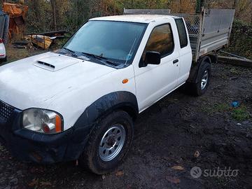 nissan  navara king cab 