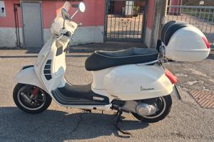 vespa piaggio 250 gts