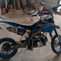 pit bike 125 cc 4 marce €600 buone condizioni 