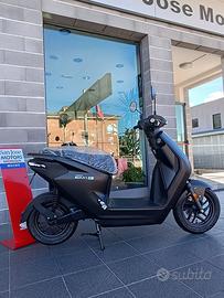 HONDA EM1 e