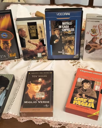 Lotto 13 VHS originali anni ‘90