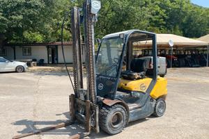 CARRELLO ELEVATORE OM XD30