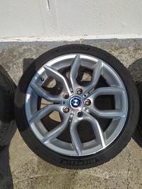 Cerchi in lega BMW 18'' con gomme