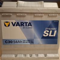 Batteria auto VARTA 54Ah 530A