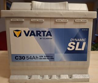 Batteria auto VARTA 54Ah 530A