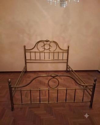 Letto matrimoniale in ottone