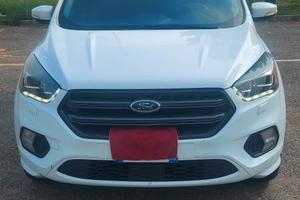 Ford Kuga ST LINE 1.5 Diesel