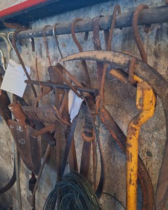 attrezzi agricoli e officina fine 800 inizio 900
