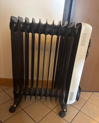 radiatore elettrico COSTWAY da 2500W, in ottime co