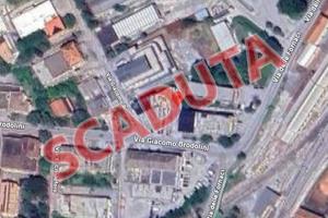 Immobile in asta di 234 m² con più di 5 locali a F