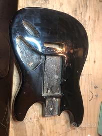 Corpo stile stratocaster