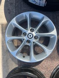 CERCHI ORIGINALI SMART R15