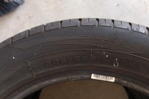 Pneumatici estivi Golden