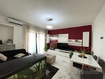 SOLUZIONE DI AMPIA METRATURA CON BOX E CANTINA