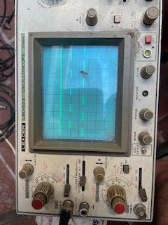oscilloscpio LEADER  LBO 523