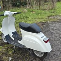 Piaggio Vespa 50 Special (V5B3) - 1979