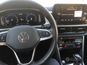 VW T -ROC