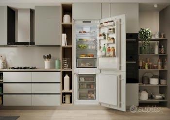 Frigorifero combinato a incasso CANDY Combi Low Fr