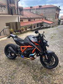 Ktm superduke 1390 evo