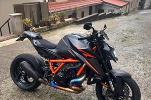 Ktm superduke 1390 evo