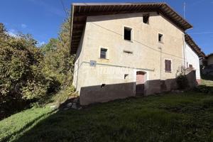CASA INDIPENDENTE CON TERRENO!