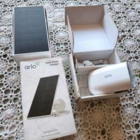  Arlo Essential XL Spotlight