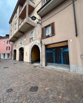 Spazio in centro ad Albino