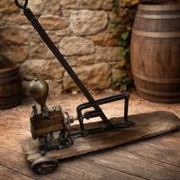 Pompa vino restaurata vintage