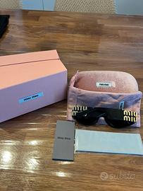 Occhiali da sole Miu Miu