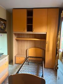 Cameretta singola completa