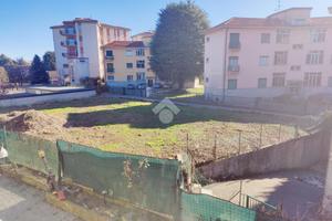 TER. RESIDENZIALE A CARATE BRIANZA