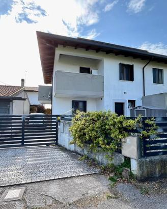 BIFAMILIARE BICAMERE: spazio, privacy e libertà!