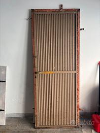 Porta in ferro