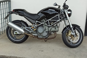Ducati Monster 1000 S i.e