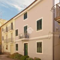 CASA INDIPENDENTE A SAPRI