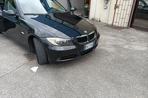 BMW 320D   Futura
