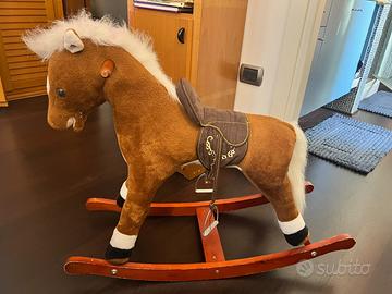Cavallino a dondolo
