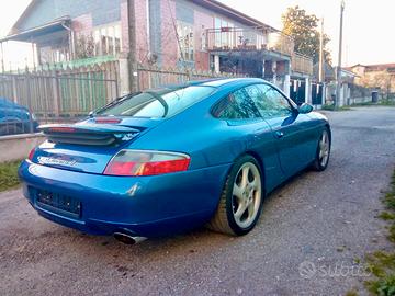 996 Carrera 4 tagliandata Porsche