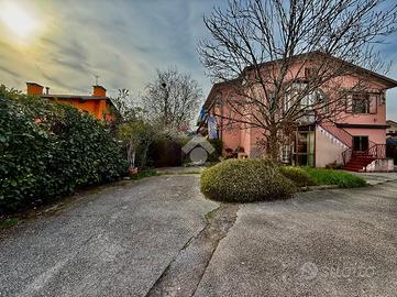PORZIONE DI BIFAMILIARE A ABANO TERME
