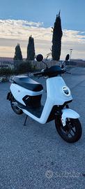 Scooter ELETTRICO - Niu MQI GT