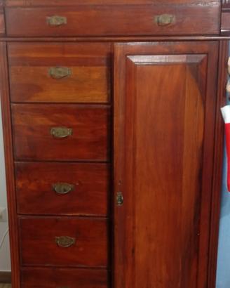 Mobile  cassettone multiuso in legno massello