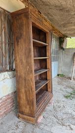 Libreria antica in legno