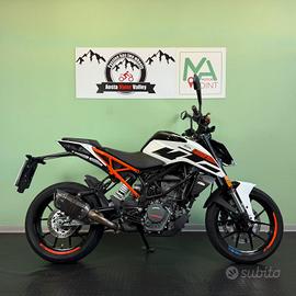 KTM DUKE 125 GARANTITA E FINANZIABILE