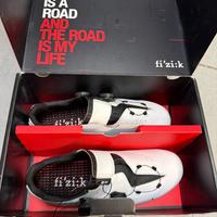 Scarpe Road Fizik R1 infinito taglia 40,5 bianco