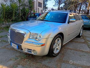 Chrysler 300 C 